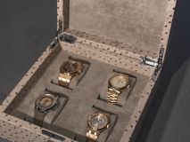 Etier Vigo Four Watch Case Light Cappuccino Ostrich Leather