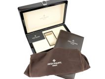 5935A Complications Salmon Dial Worldtimer