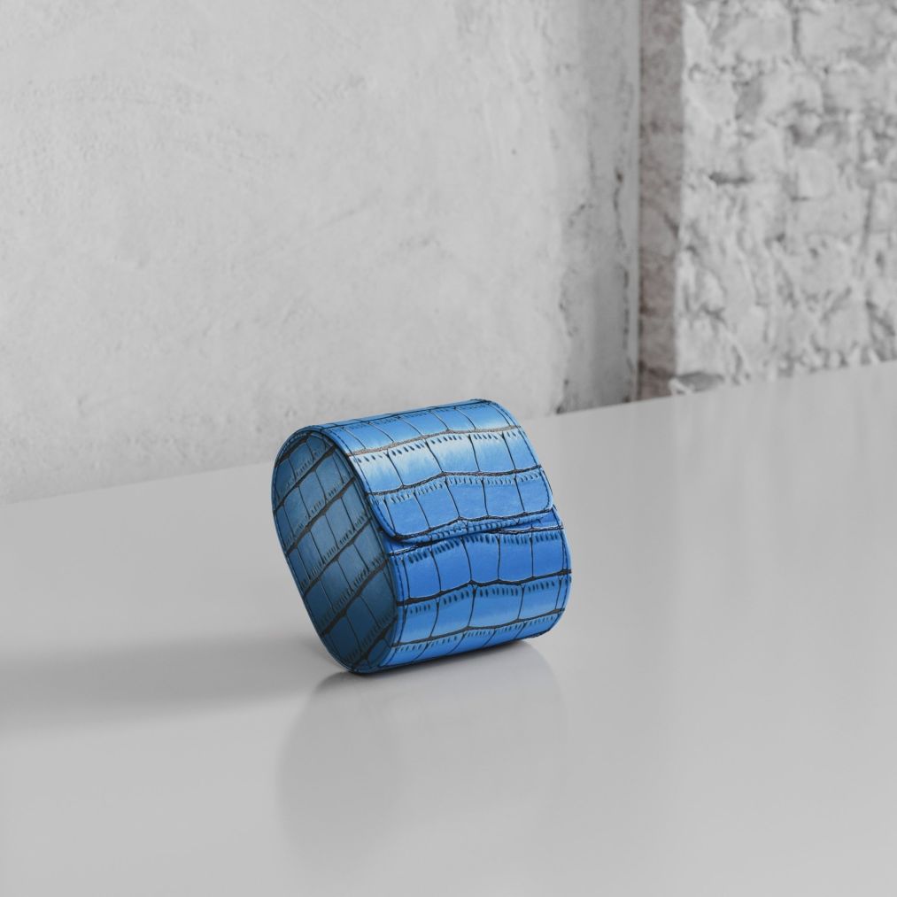 Etier Verdi Single Watch Roll Blue Crocodile Leather